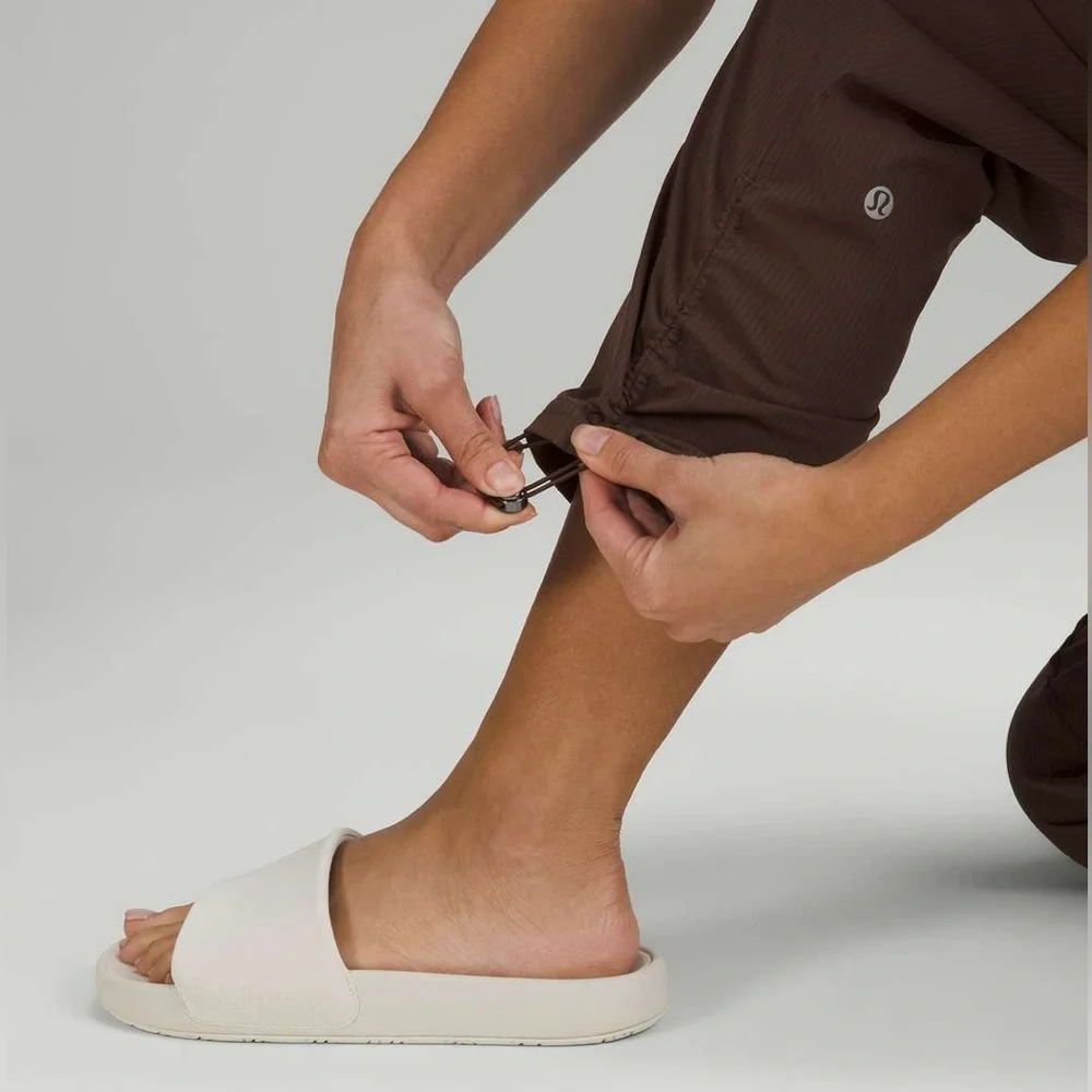 Lululemon Dance Studio Mid-Rise Cropped Pant